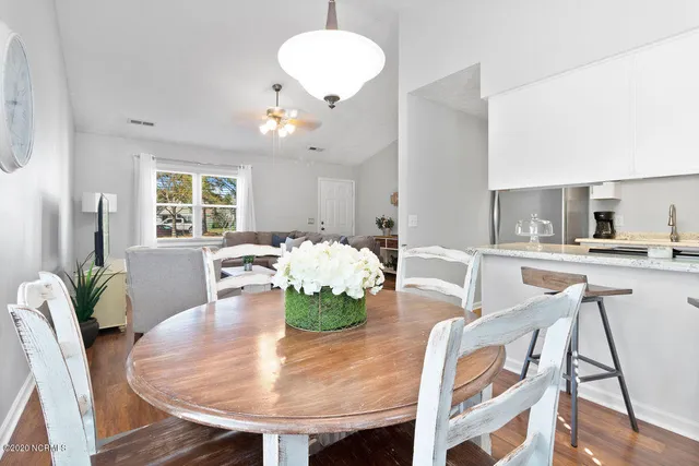 $2,300 | 3815 Antelope Trail, Wilmington, NC 28409