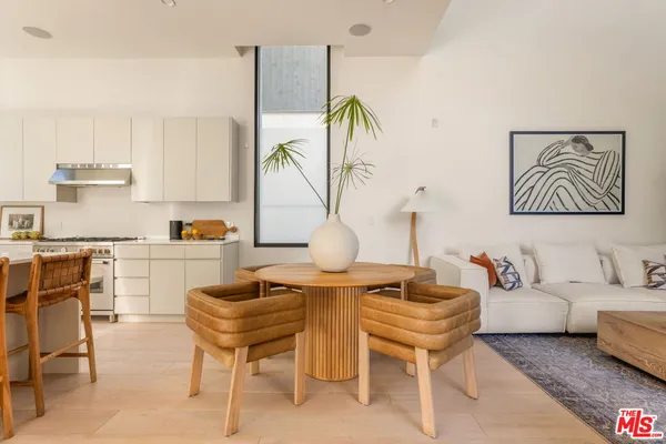 $13,000 | 4118 Wade Street, Los Angeles, CA 90066