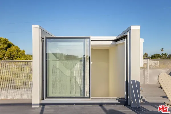 $13,000 | 4118 Wade Street, Los Angeles, CA 90066