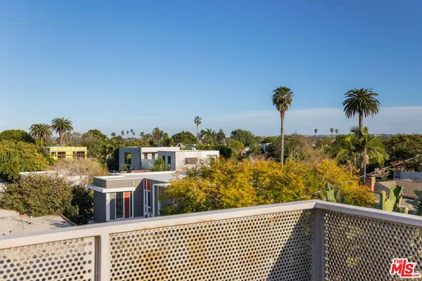 $13,000 | 4118 Wade Street, Los Angeles, CA 90066