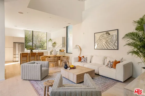 $13,000 | 4118 Wade Street, Los Angeles, CA 90066