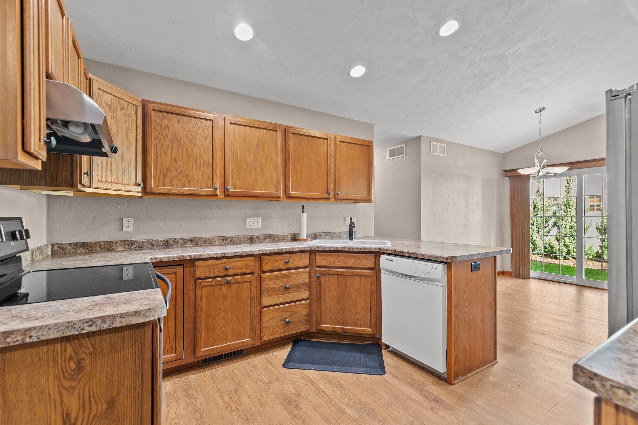 N7965 Pigeon Road Sherwood, WI 54169 - Photo 7 of 38 Gallery Image 7