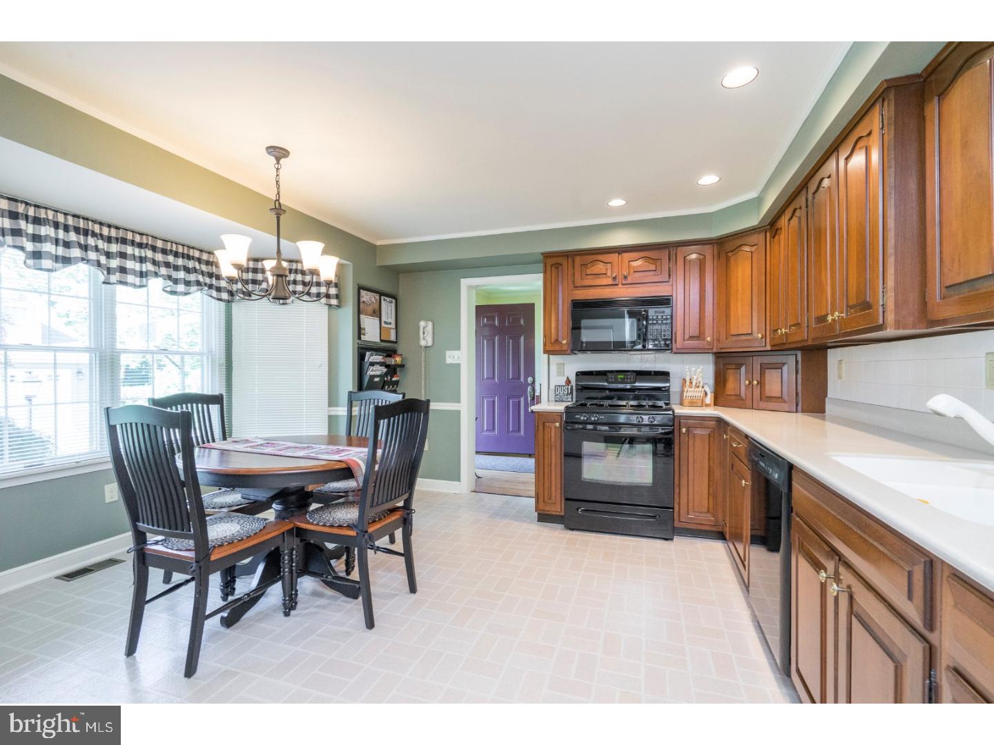 216 Brookhaven Road Wallingford, PA 19086 - Photo 4 of 21 Kitchen