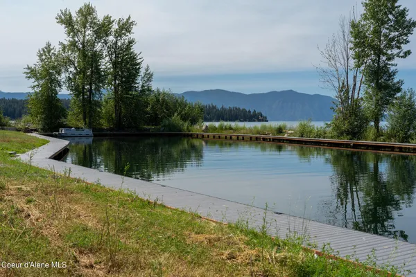 $925,000 | Lot 3 Mill Harbor Lane, Hope, ID 83836