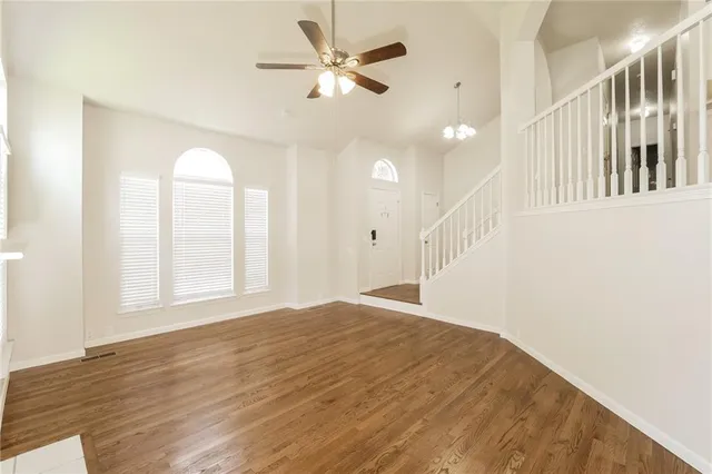 $2,595 | 2121 Southeast 7th Street, Lee's Summit, MO 64063