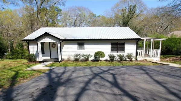 $225,000 | 899 East Doyle Street, Toccoa, GA 30577