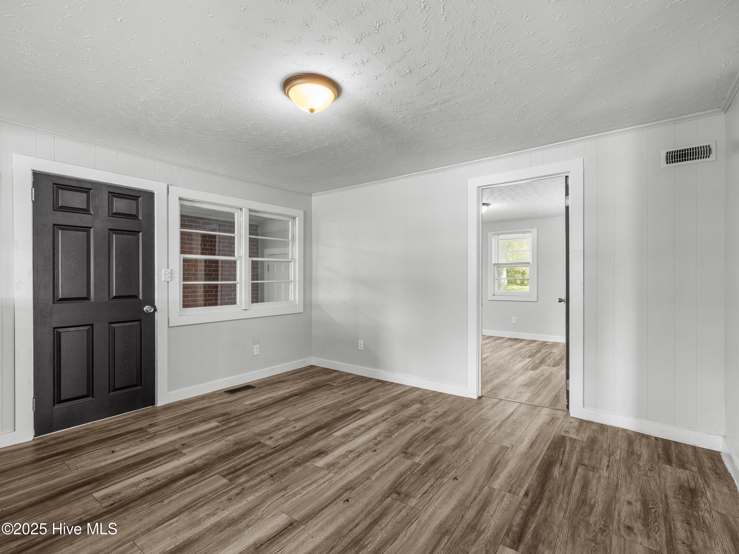 4824 Gum Branch Road Jacksonville, NC 28546 - Photo 17 of 39 025a5035