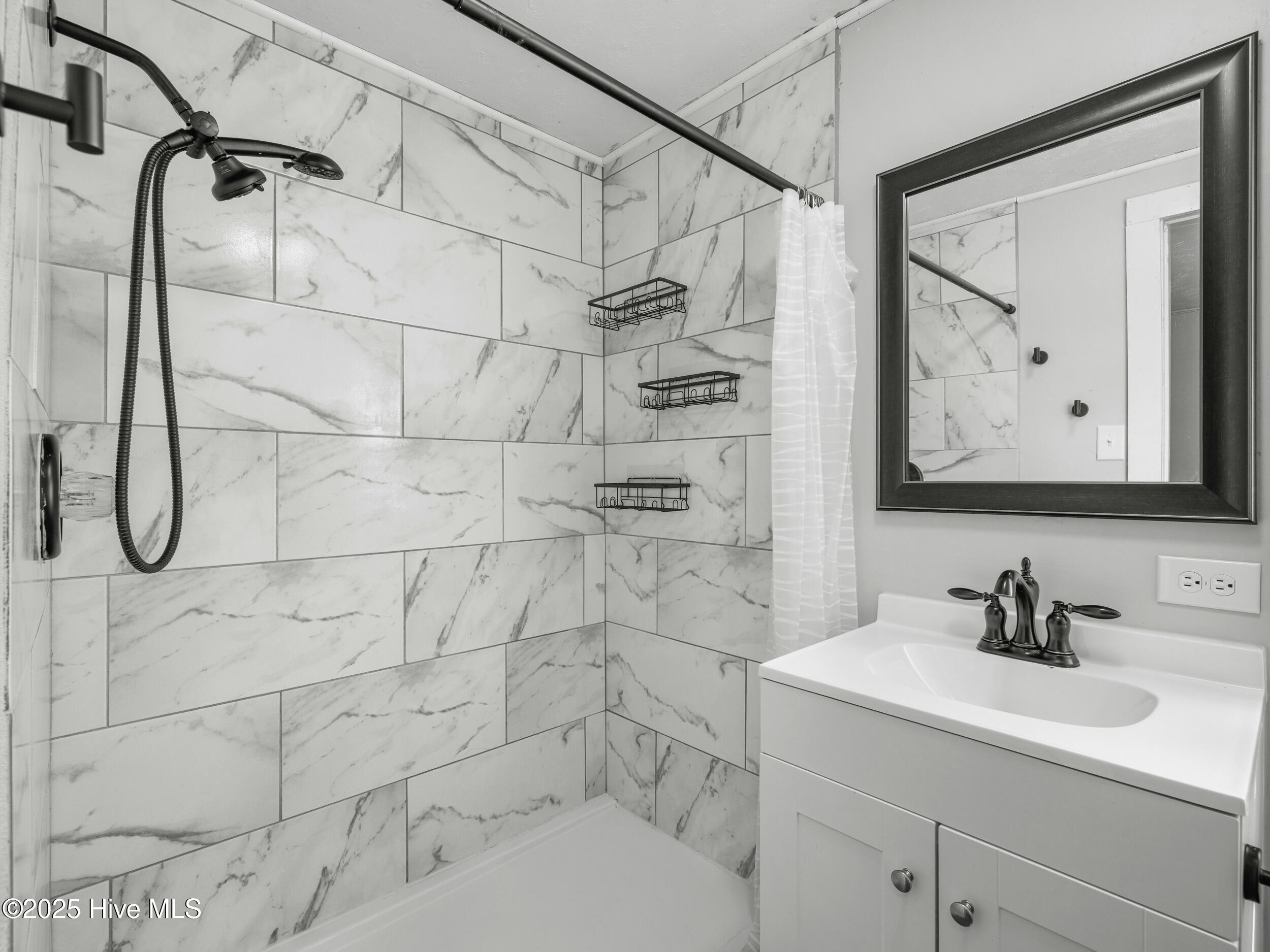 4824 Gum Branch Road Jacksonville, NC 28546 - Photo 22 of 39 025a5053