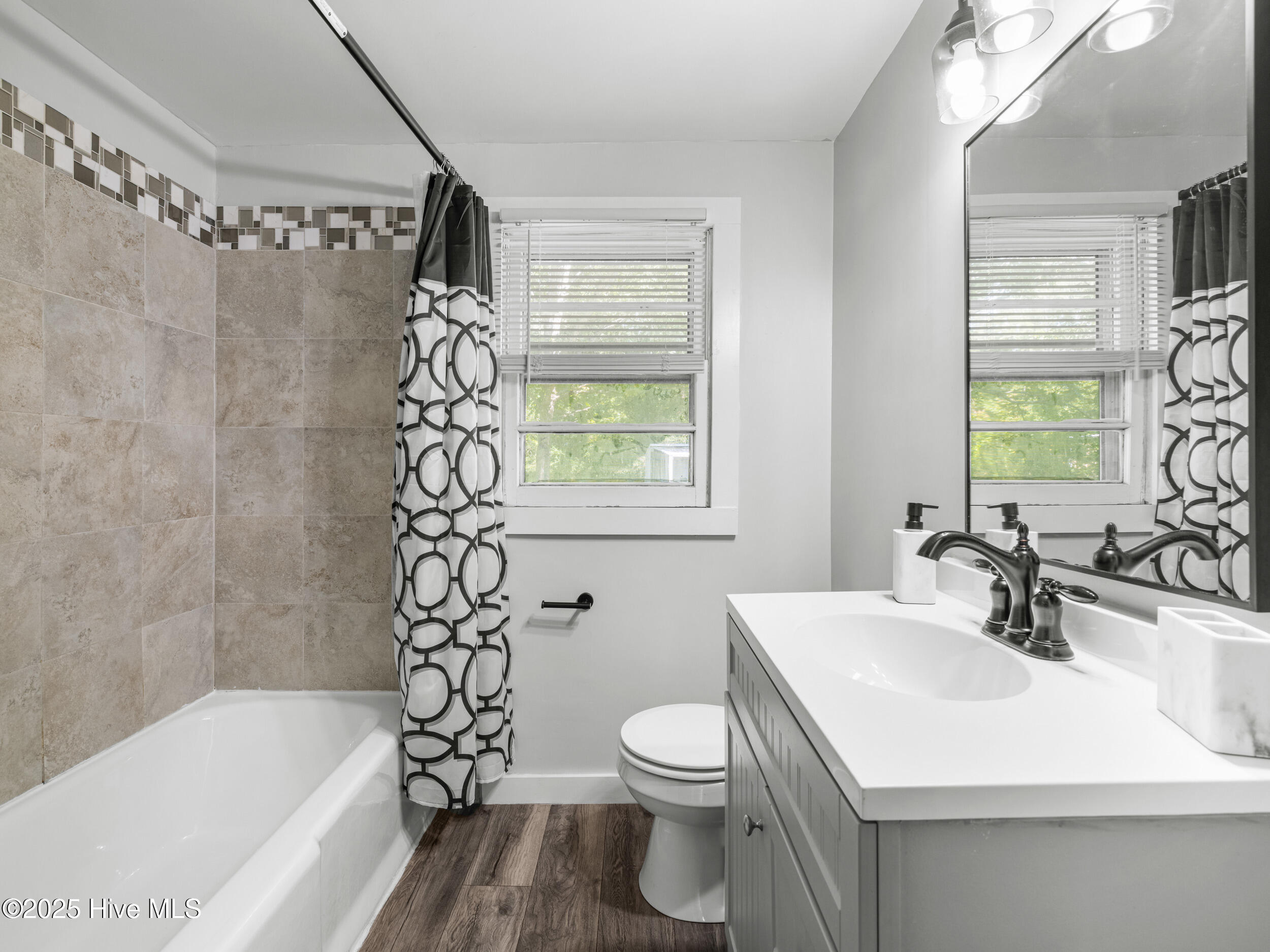 4824 Gum Branch Road Jacksonville, NC 28546 - Photo 26 of 39 025a5065