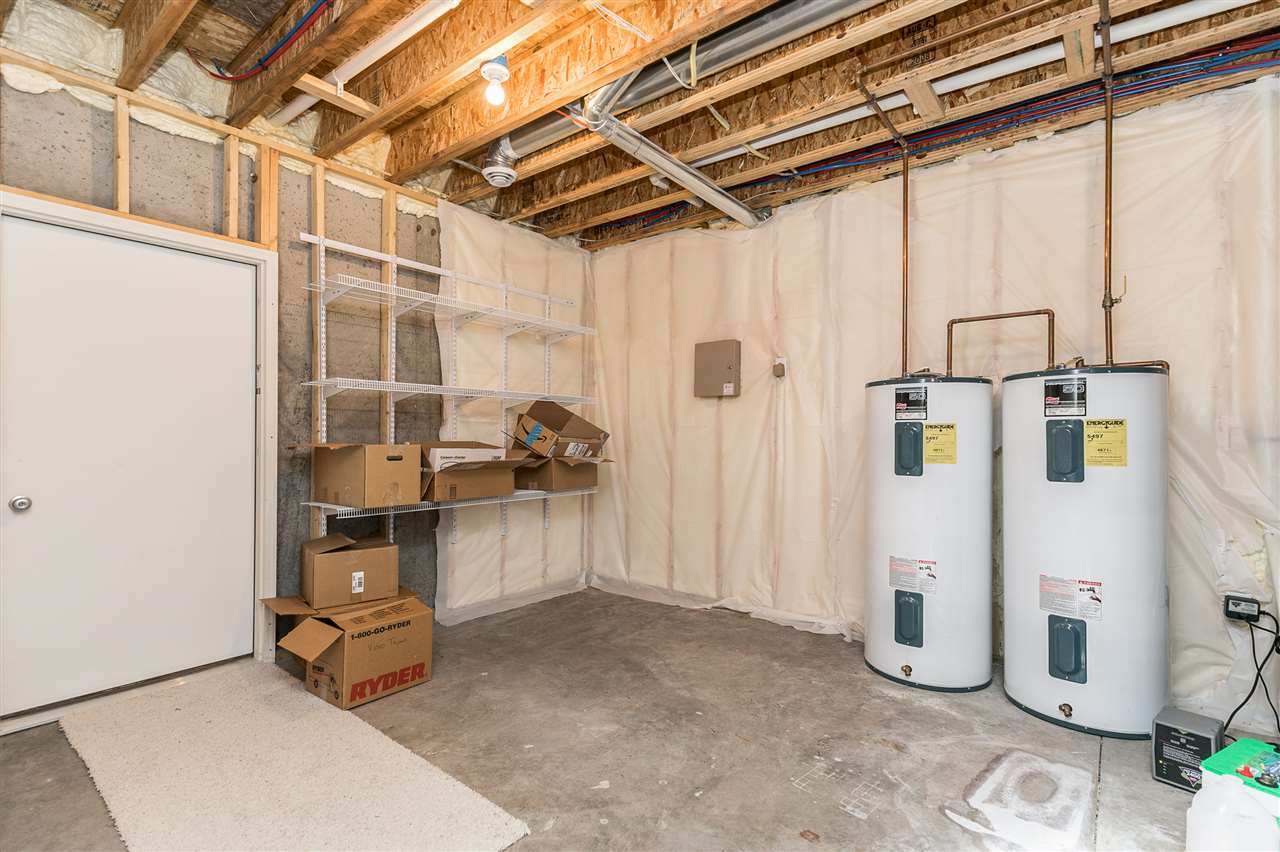 1670 Maple Street Robins, IA 52328 - Photo 47 of 50 Gallery Image 47