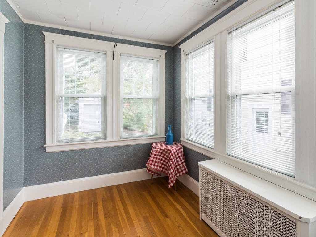 35 Edwin Road Waltham, MA 02453 - Photo 14 of 21 Gallery Image 14