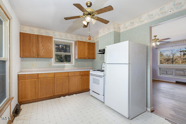 1133 Horseshoe Road Durham, NC 27703 - Photo 11 of 36 001_img_8118-edit