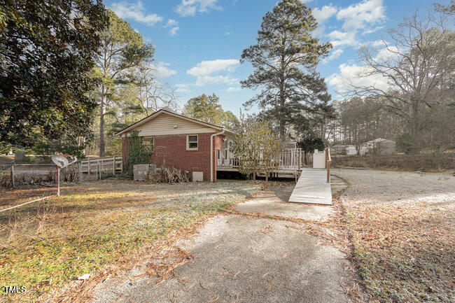 1133 Horseshoe Road Durham, NC 27703 - Photo 26 of 36 019_img_8162-edit