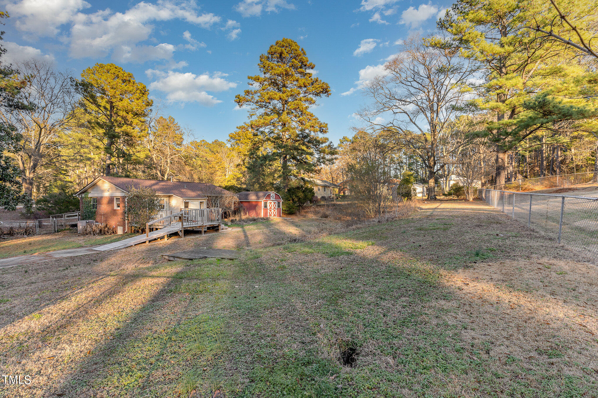 1133 Horseshoe Road Durham, NC 27703 - Photo 32 of 36 010_dsc00010-edit