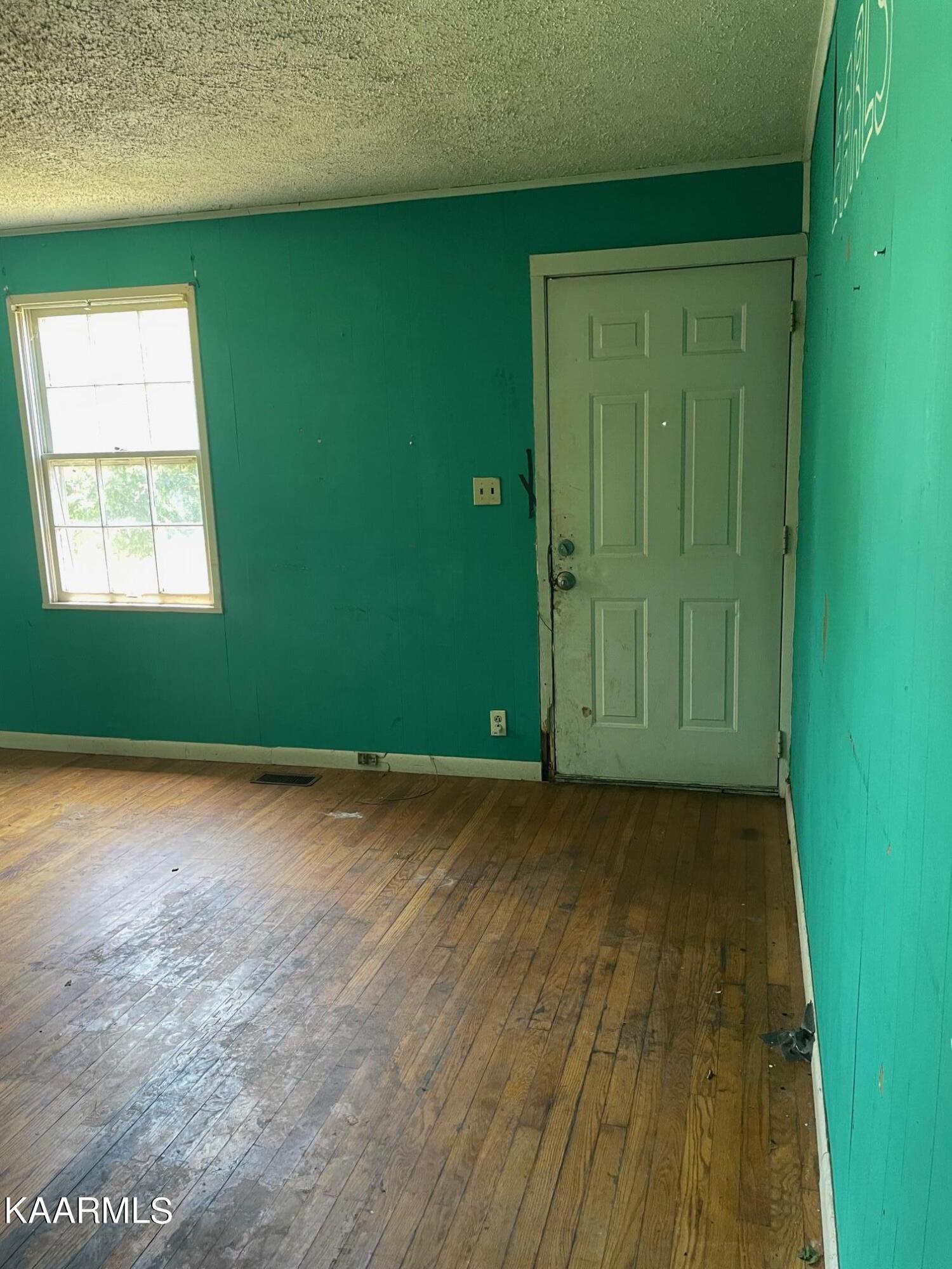 188-190 Robertsville Road Oak Ridge, TN 37830 - Photo 17 of 28 17