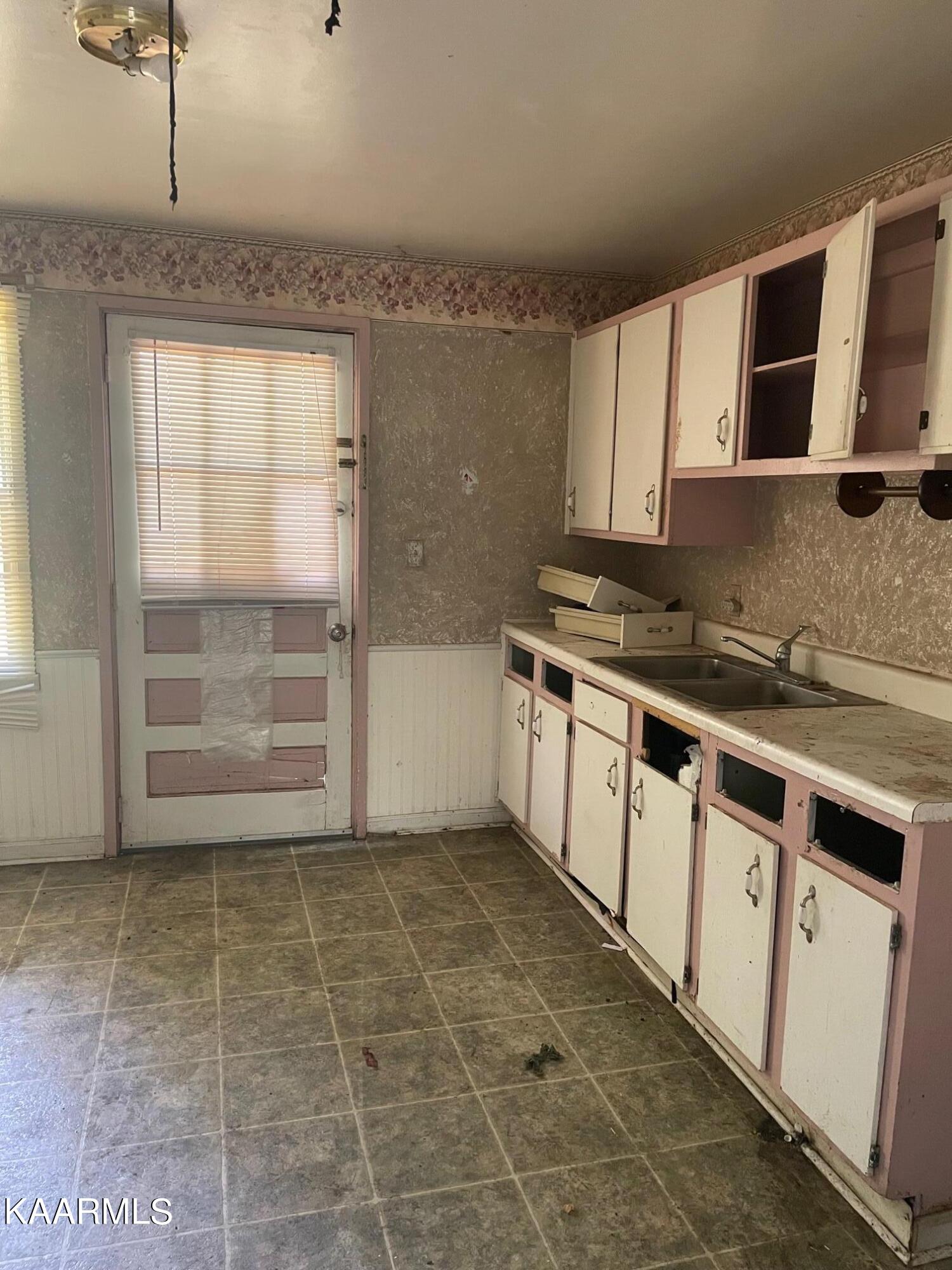 188-190 Robertsville Road Oak Ridge, TN 37830 - Photo 18 of 28 18