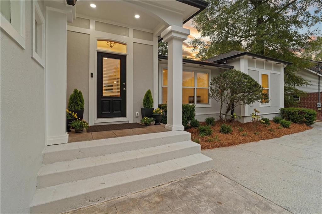 511 Boulevard Heights Calhoun, GA 30701 - Photo 3 of 69 a view of a house with entrance and windows