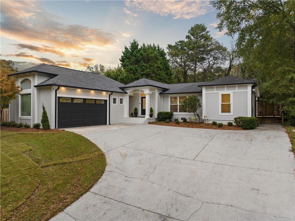 511 Boulevard Heights Calhoun, GA 30701 - Photo 65 of 69 a front view of a house with yard