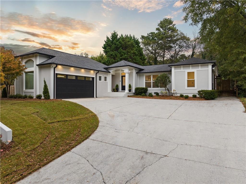 511 Boulevard Heights Calhoun, GA 30701 - Photo 69 of 69 a front view of house with yard outdoor and green space