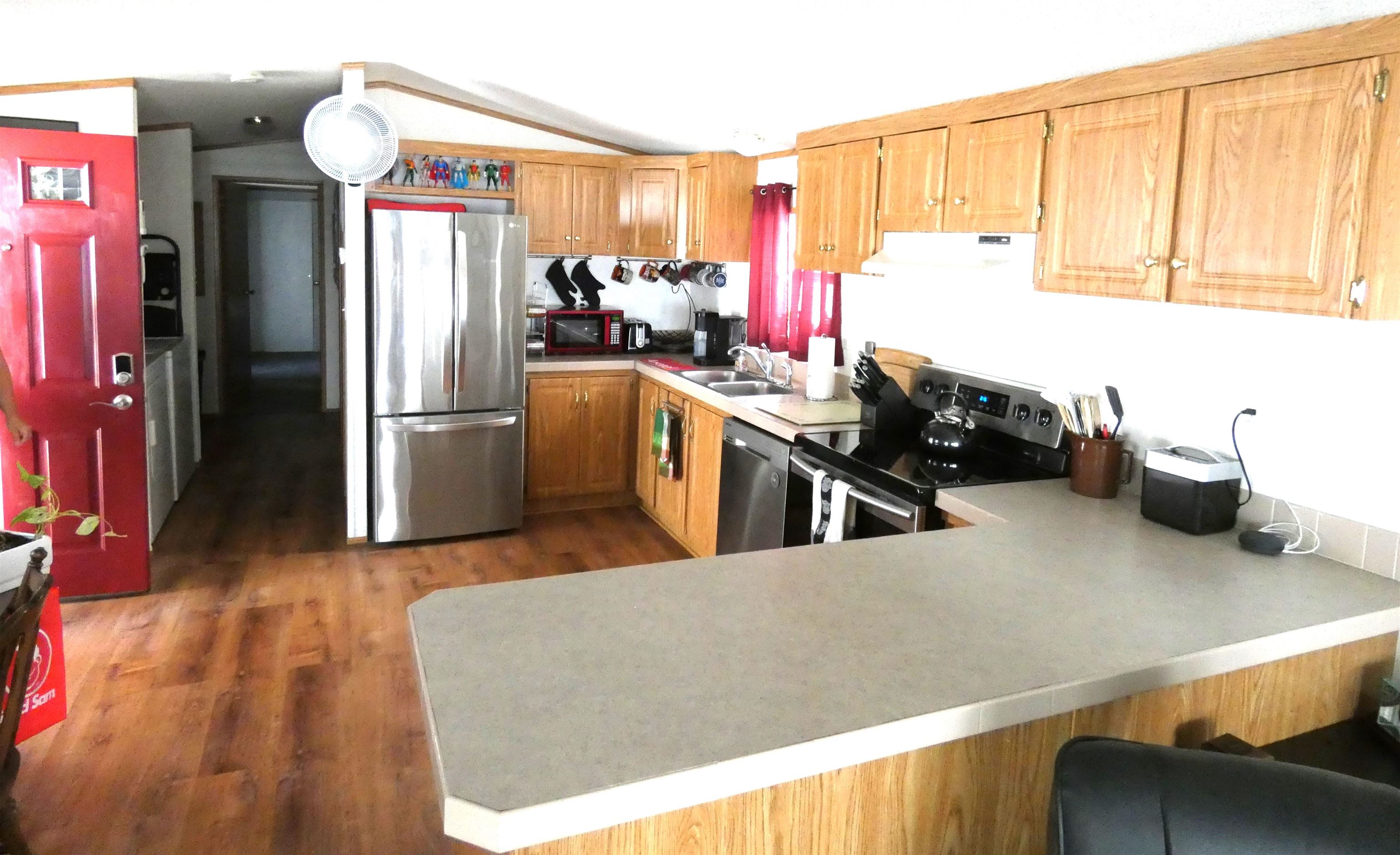 24 Boston Harbor Road, Unit 5 Dover, NH 03820 - Photo 3 of 34