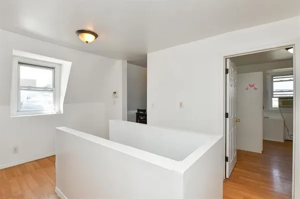 $2,300 | 3709 John F. Kennedy Boulevard, Unit 4, Jersey City, NJ 07307