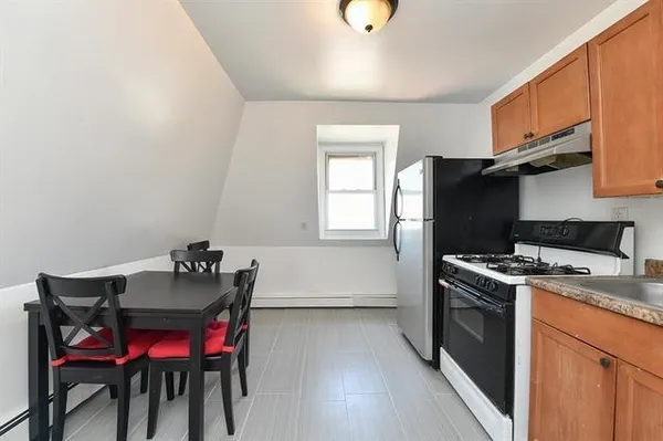 $2,300 | 3709 John F. Kennedy Boulevard, Unit 4, Jersey City, NJ 07307