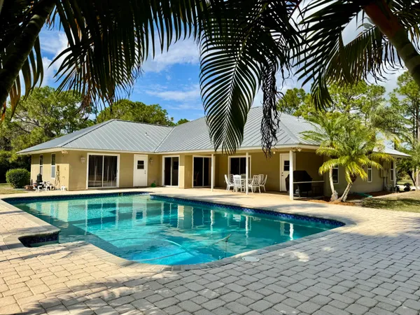 $1,825,000 | 2884 Southeast Ranch Acres Circle, Jupiter, FL 33478