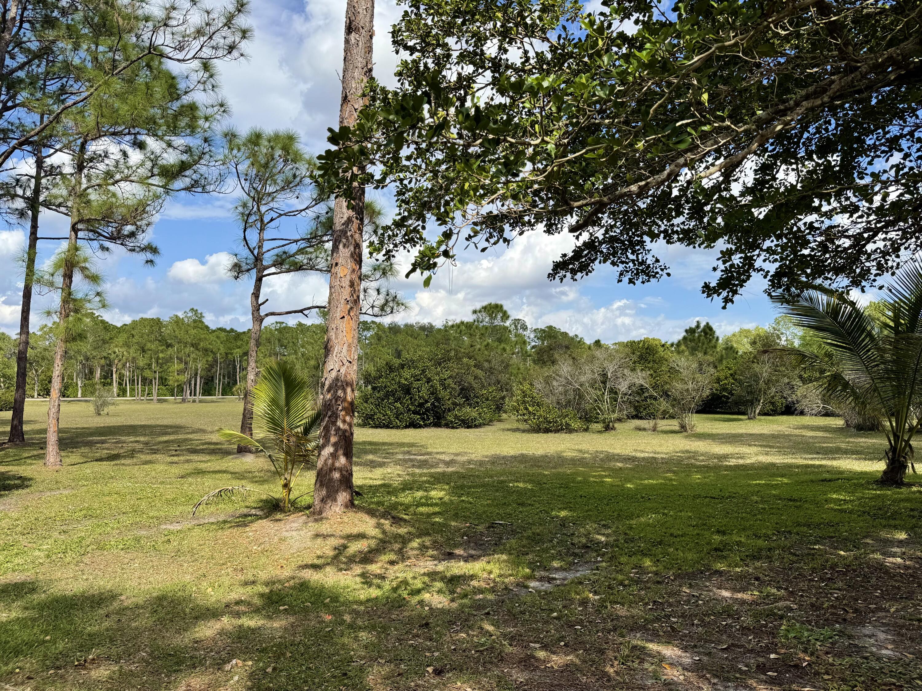 2884 Southeast Ranch Acres Circle Jupiter, FL 33478 - Photo 86 of 93 front yard