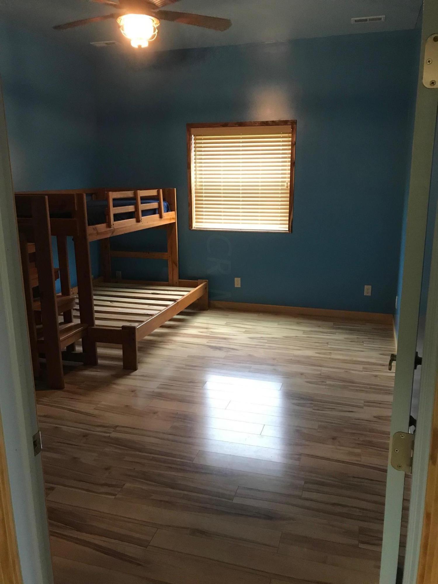 28271 Barton Road Logan, OH 43138 - Photo 9 of 18
