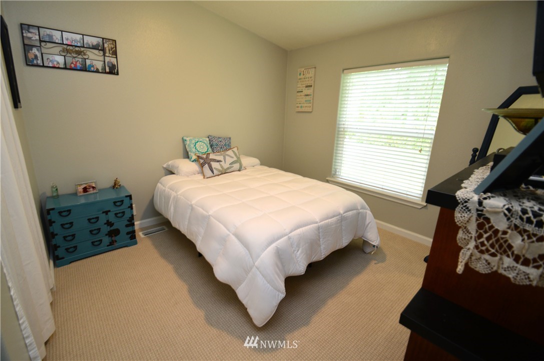 1457 Southwest Andrews Road Port Orchard, WA 98367 - Photo 20 of 25 Gallery Image 20