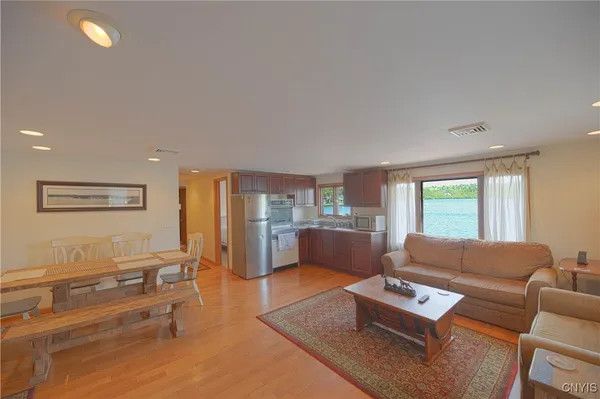 $325,000 | 556 West Shore Road, Macomb, NY 13646