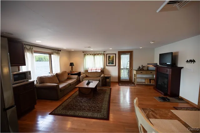 $325,000 | 556 West Shore Road, Macomb, NY 13646