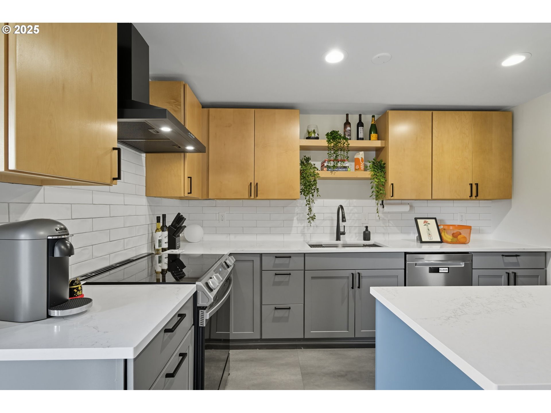 3704 North Winchell Street Portland, OR 97217 - Photo 7 of 36