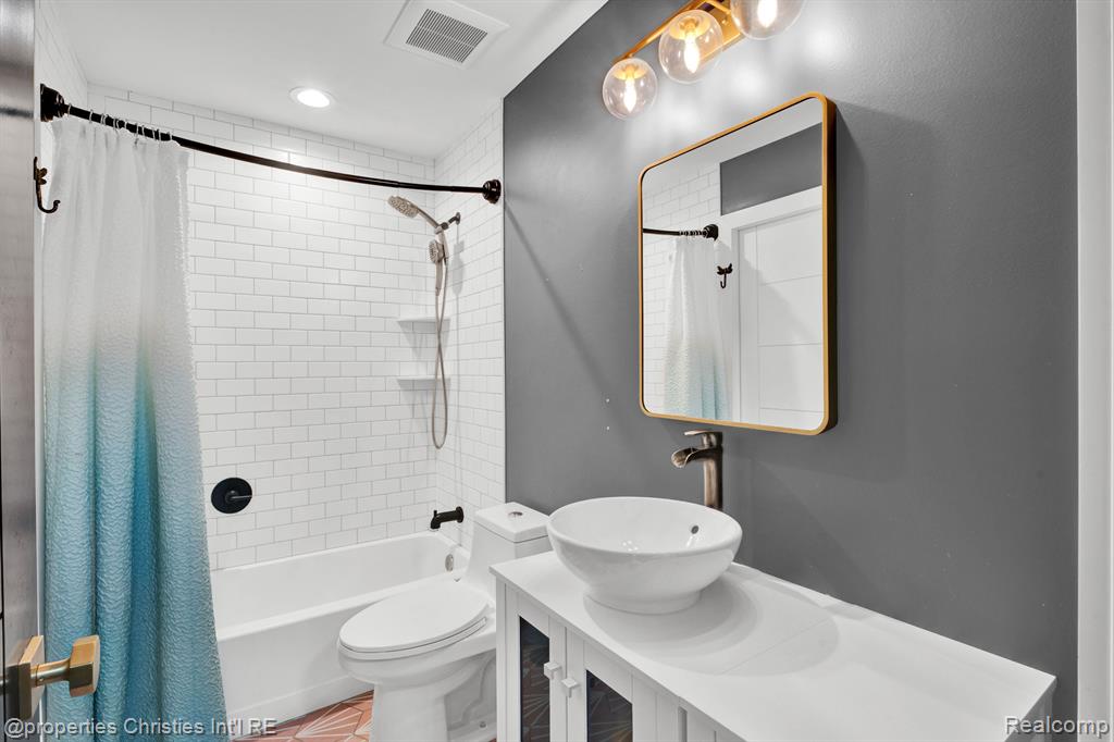5080 Tootmoor Road Bloomfield Hills, MI 48302 - Photo 45 of 54