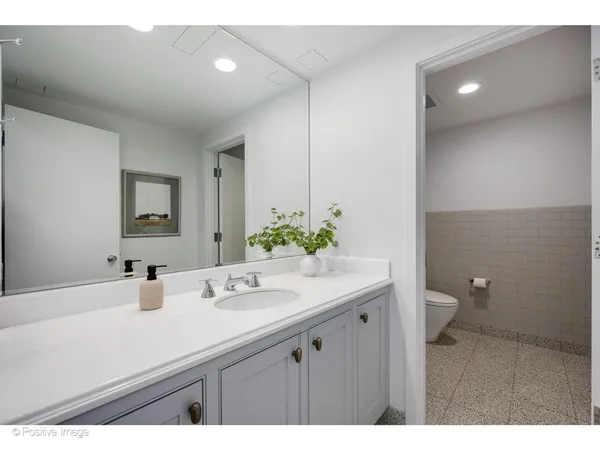 $5,995,000 | 55 Prospect Avenue, Highland Park, IL 60035