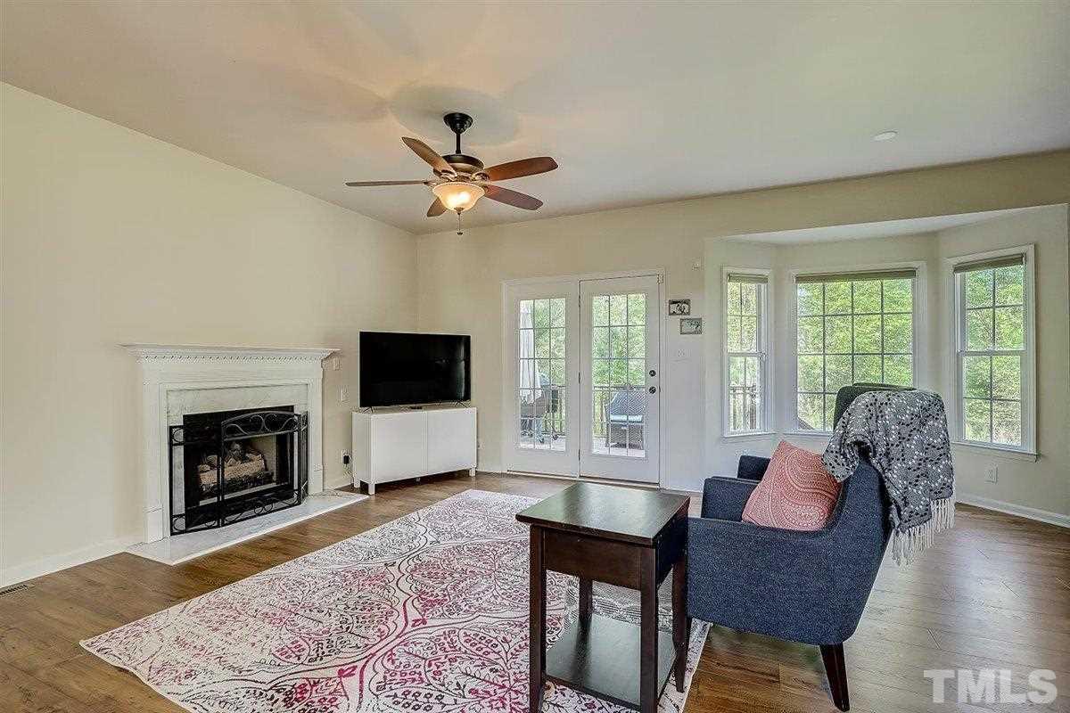 5318 Dover Ridge Lane Durham, NC 27712 - Photo 11 of 30 Gallery Image 11