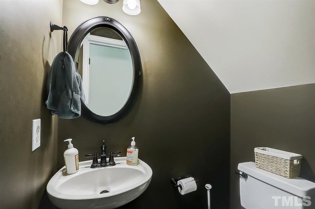 5318 Dover Ridge Lane Durham, NC 27712 - Photo 27 of 30 Gallery Image 27