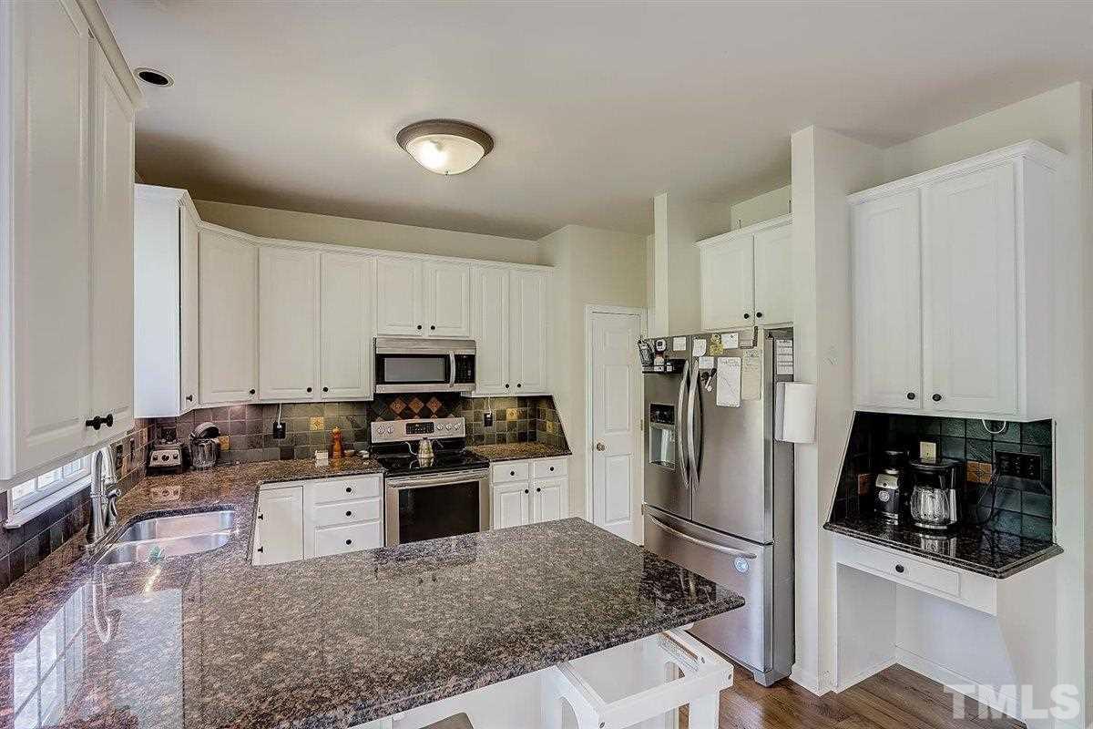 5318 Dover Ridge Lane Durham, NC 27712 - Photo 6 of 30 Gallery Image 6
