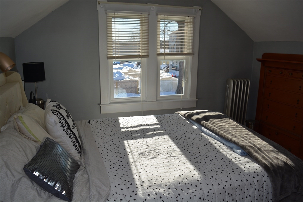 92 Norman Street West Springfield, MA 01089 - Photo 21 of 39