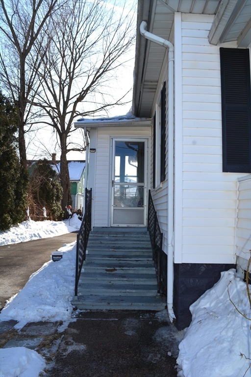 92 Norman Street West Springfield, MA 01089 - Photo 36 of 39