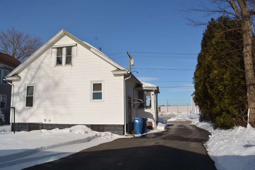 92 Norman Street West Springfield, MA 01089 - Photo 37 of 39