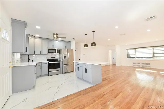 $899,999 | 1510 Rica Place, Valley Stream, NY 11580