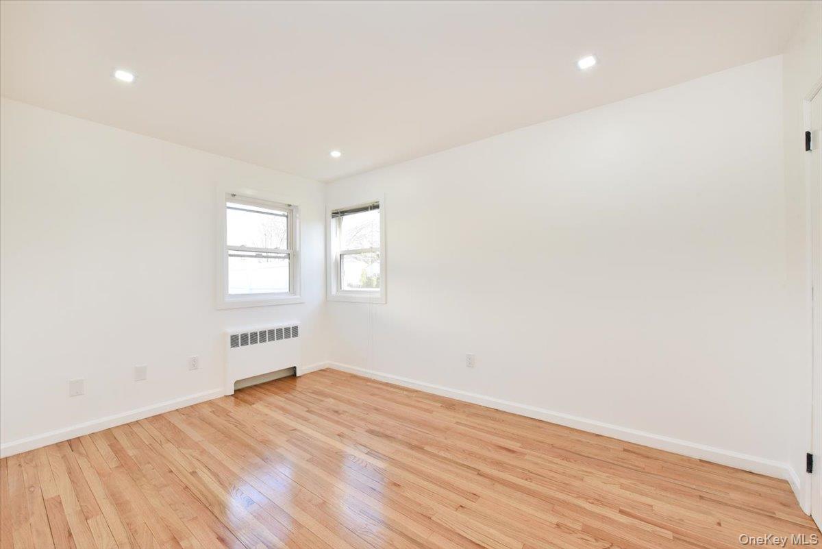 1510 Rica Place Valley Stream, NY 11580 - Photo 15 of 24