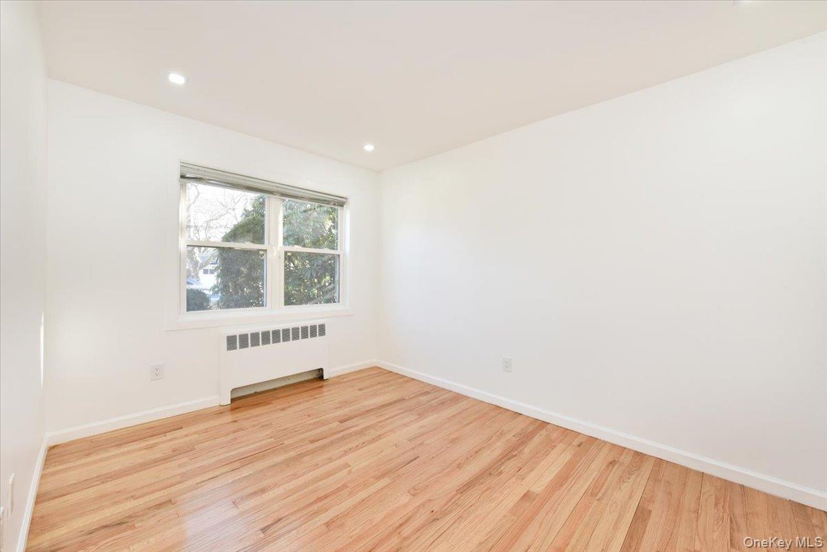 1510 Rica Place Valley Stream, NY 11580 - Photo 16 of 24