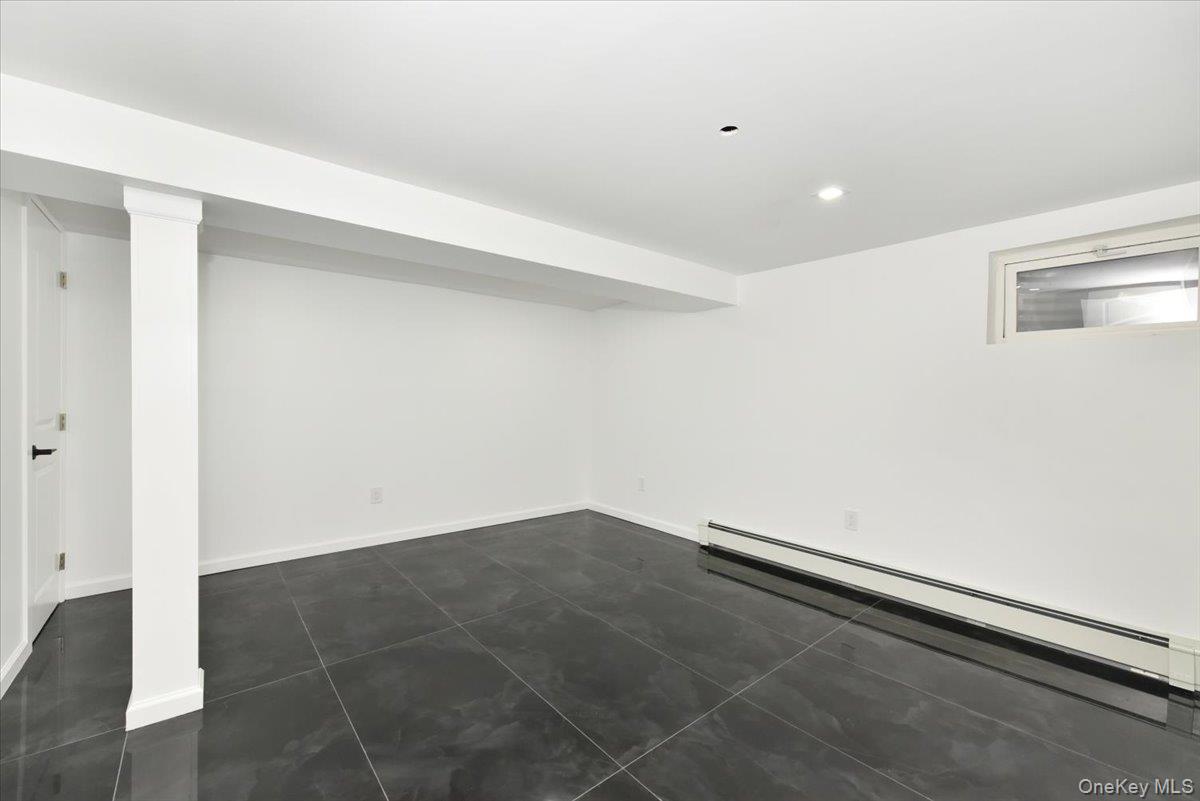 1510 Rica Place Valley Stream, NY 11580 - Photo 20 of 24