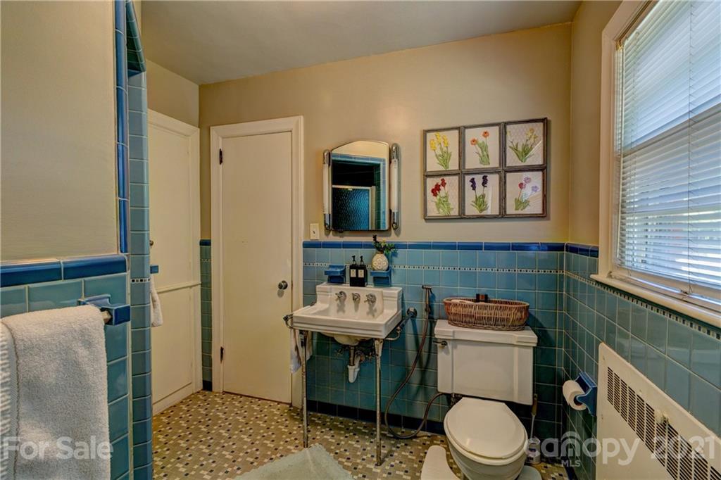 303 West Old Post Road Cherryville, NC 28021 - Photo 16 of 25 Gallery Image 16
