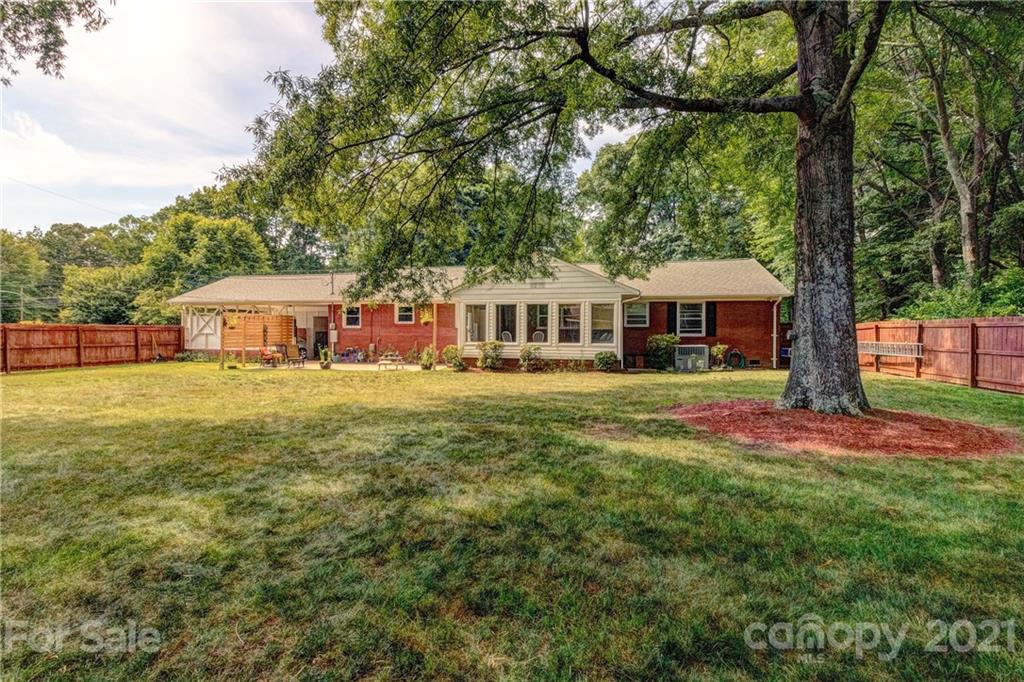 303 West Old Post Road Cherryville, NC 28021 - Photo 5 of 25 Gallery Image 5