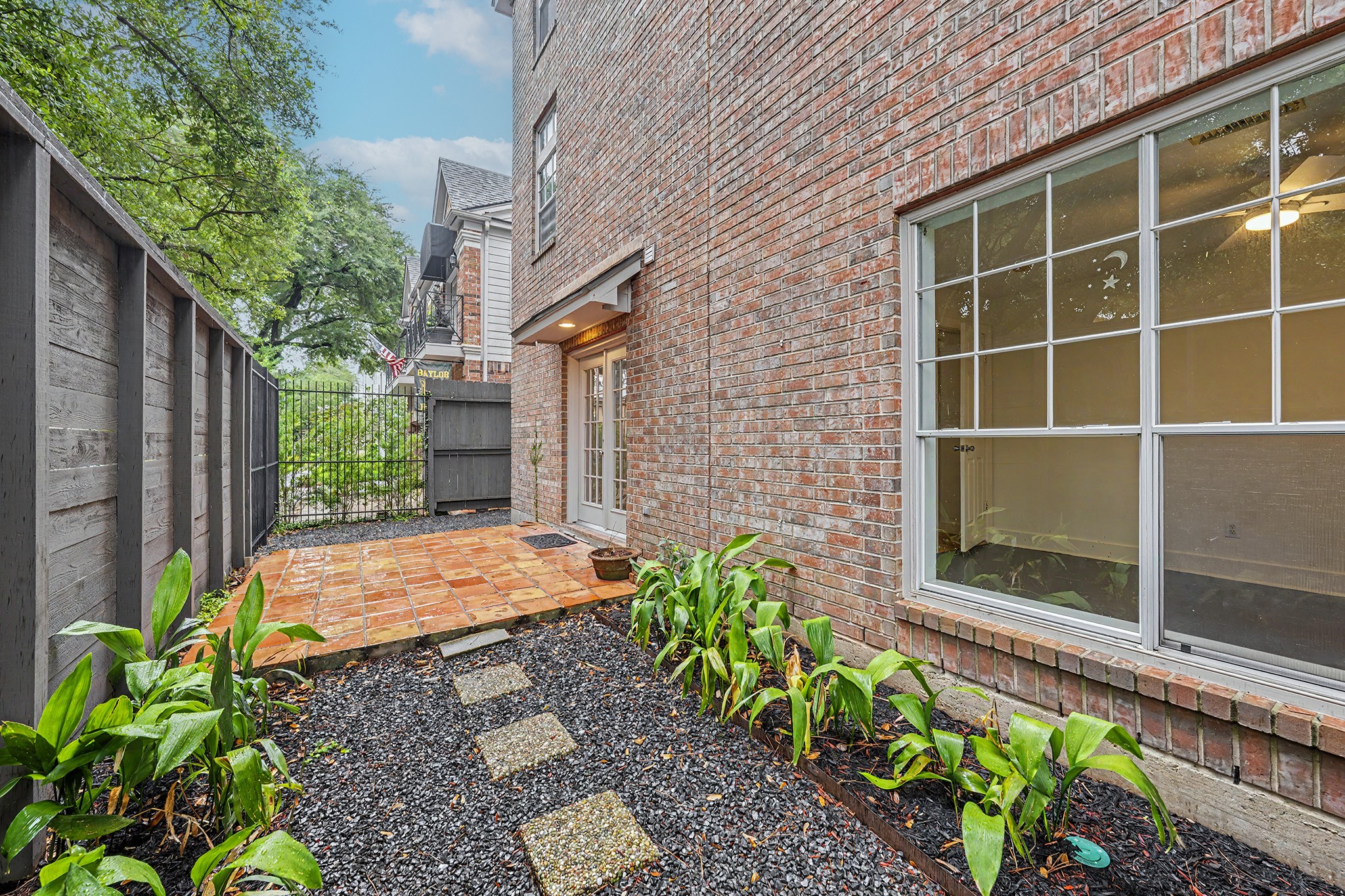 1925 Haddon Street Houston, TX 77019 - Photo 21 of 22