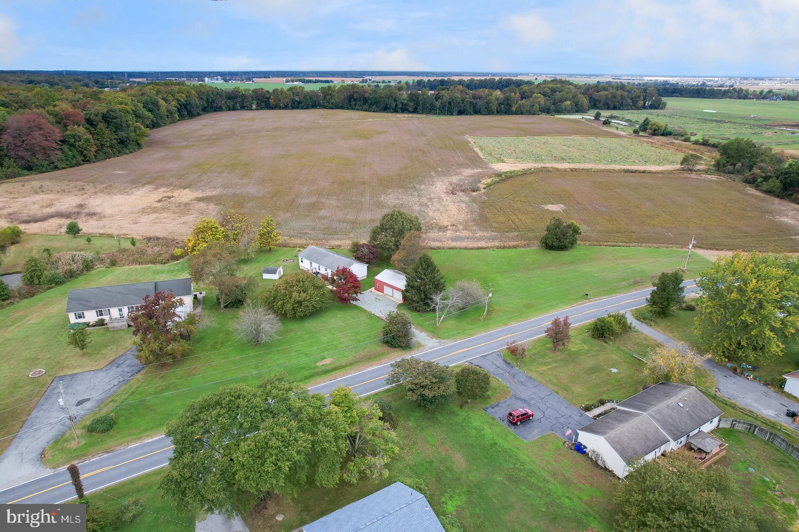 1067 Caldwell Corner Road Townsend, DE 19734 - Photo 3 of 41