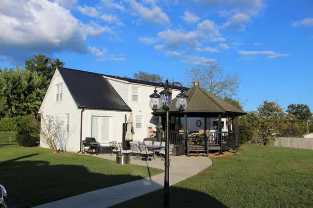 $499,900 | 352 Rickman Monterey Highway, Rickman, TN 38580